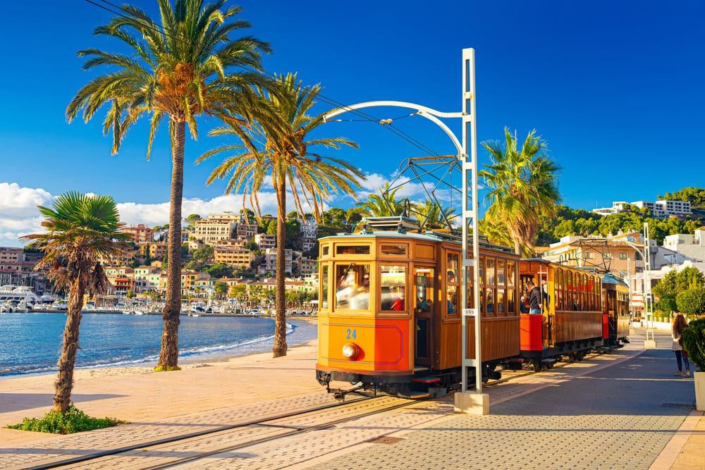 Cele mai frumoase plaje din Palma de Mallorca pe care trebuie să le vizitezi